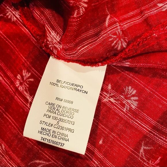 Copper Key Small Shortsleeved Top Button Back - Picture 8 of 10